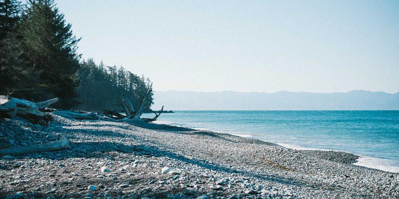 破局“芯”垄断：济南成光如何攻克晶圆清洗机超高纯阀门与接头的“卡脖子”难题